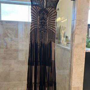 Sue Wong Black and Cream Lace Dress